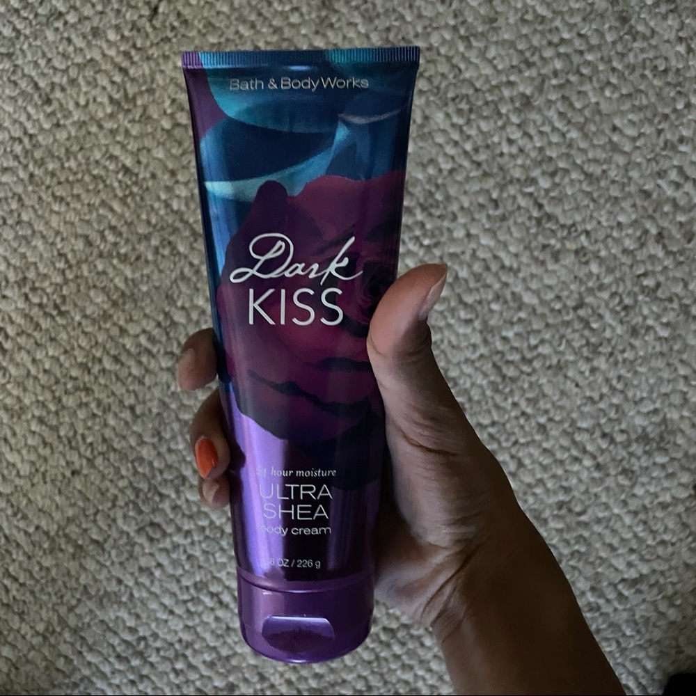 Dark Kiss Ultra Shea Body Cream
